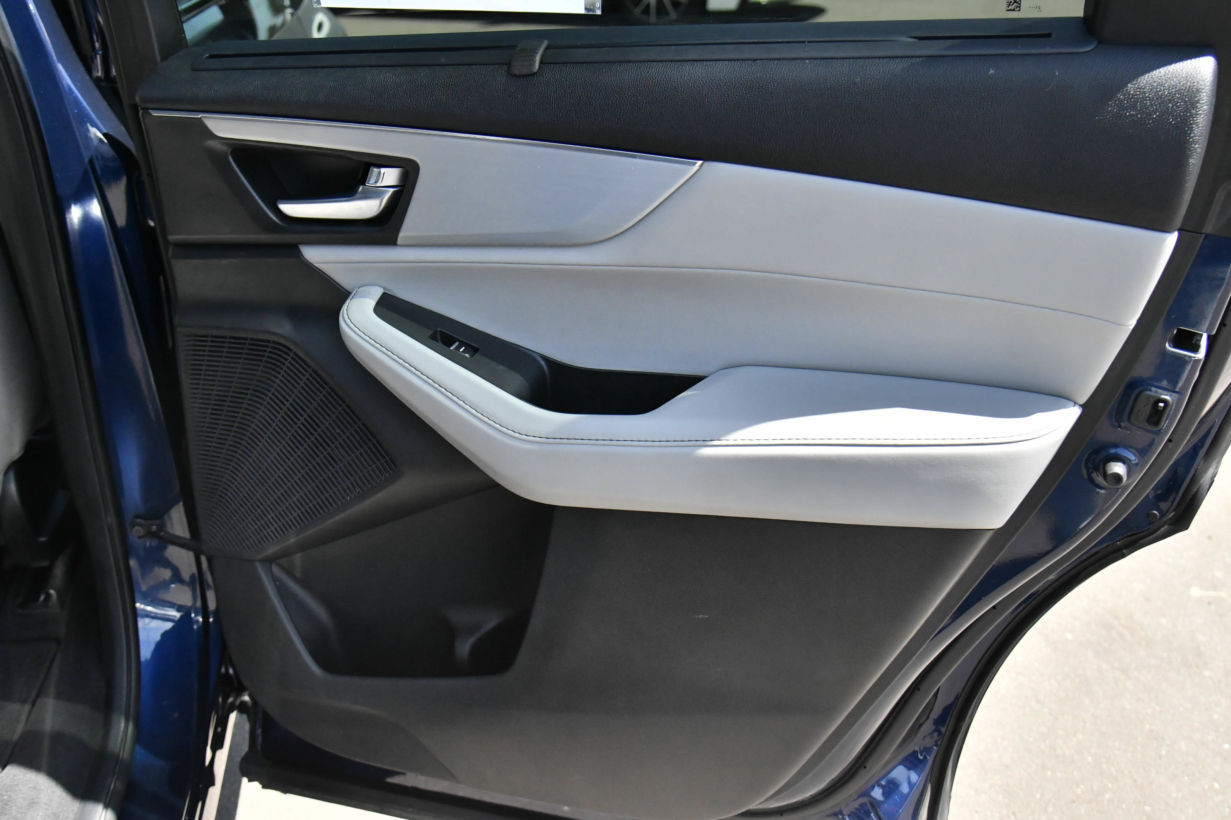 Used 2022 Acura MDX FWD w/ Technology Package image 51