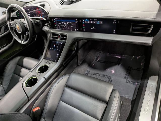 Used 2020 Porsche Taycan Turbo image 23