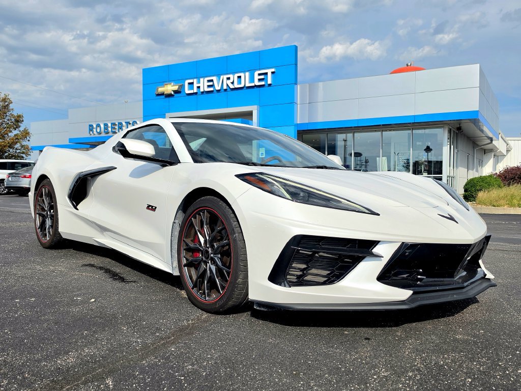 Used 2023 Chevrolet Corvette Stingray Premium Conv w/ Z51 Performance Package RWD image 10