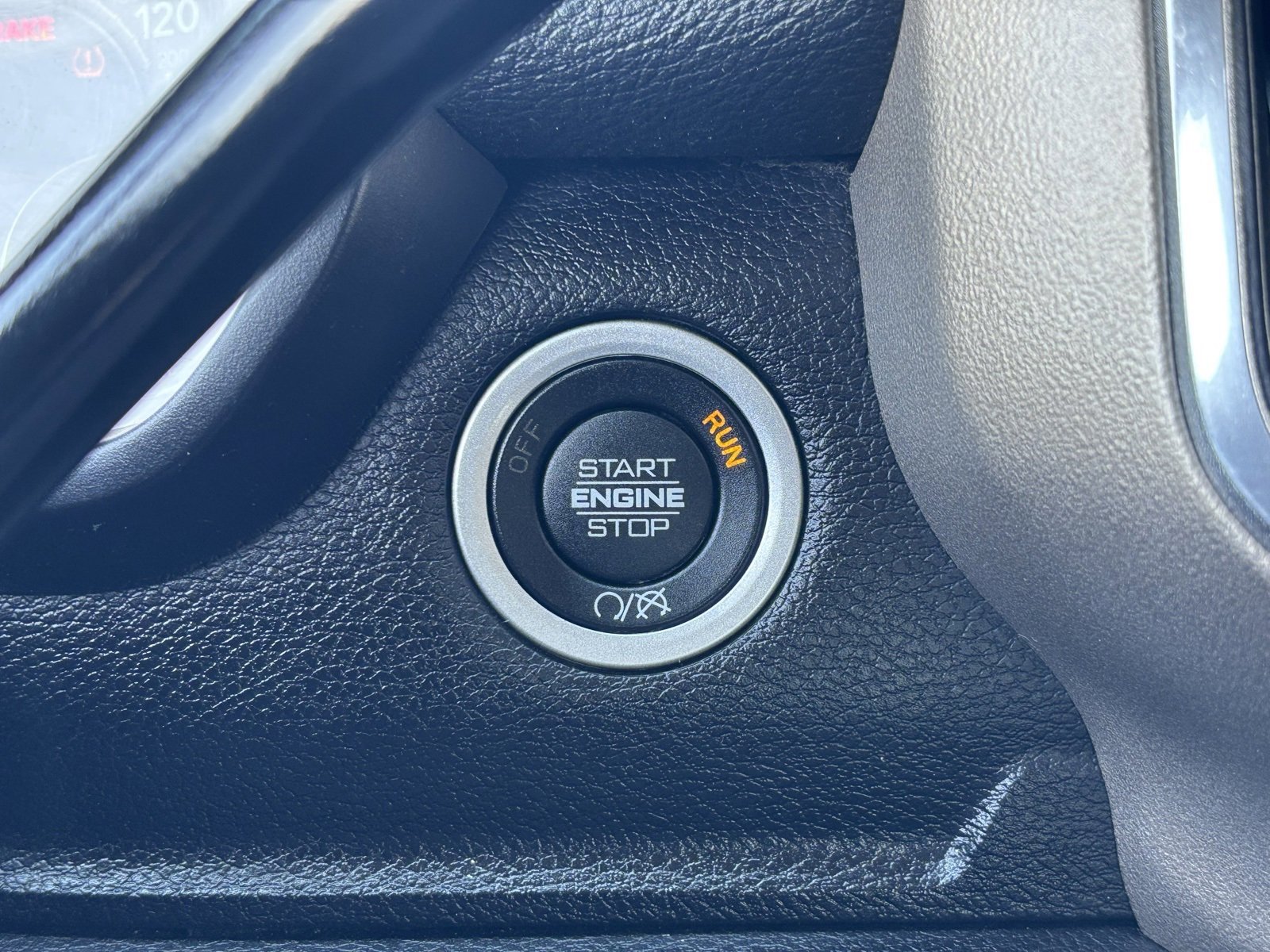 Used 2023 RAM 2500 Laramie image 24