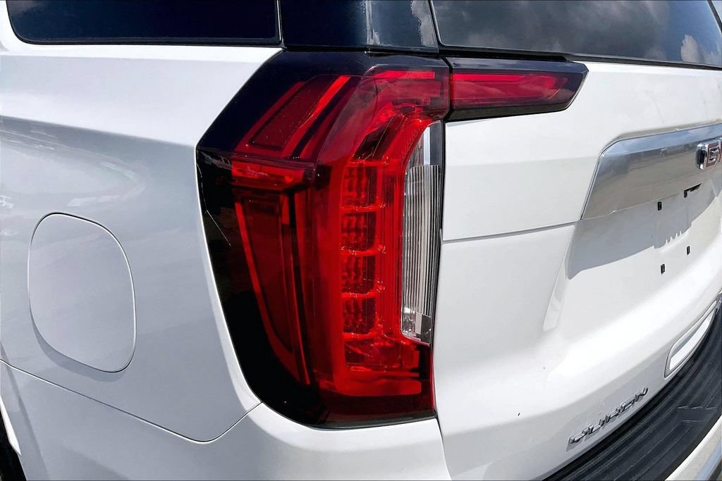 Used 2024 GMC Yukon Denali RWD image 20