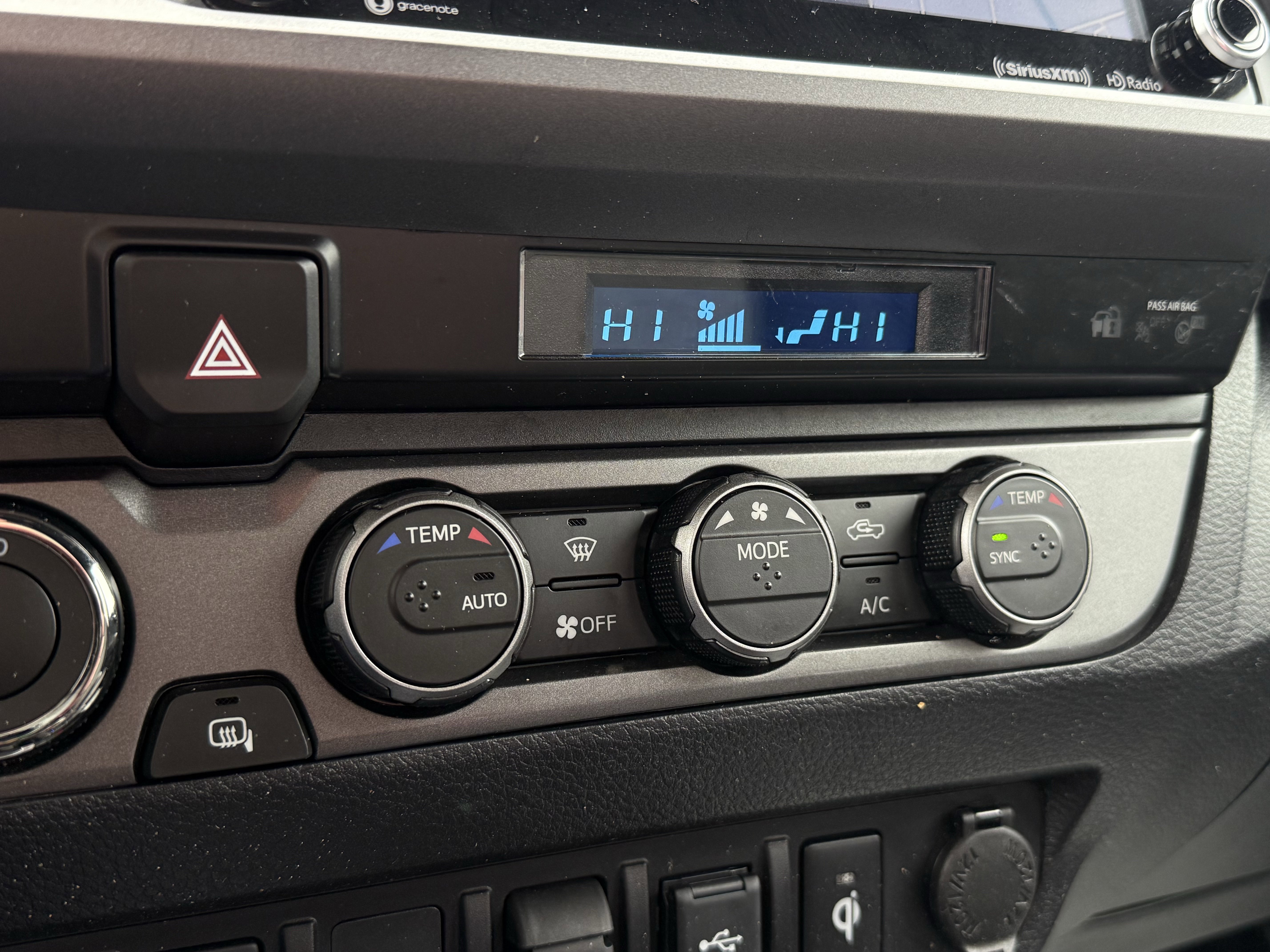 Used 2023 Toyota Tacoma TRD Off-Road image 21