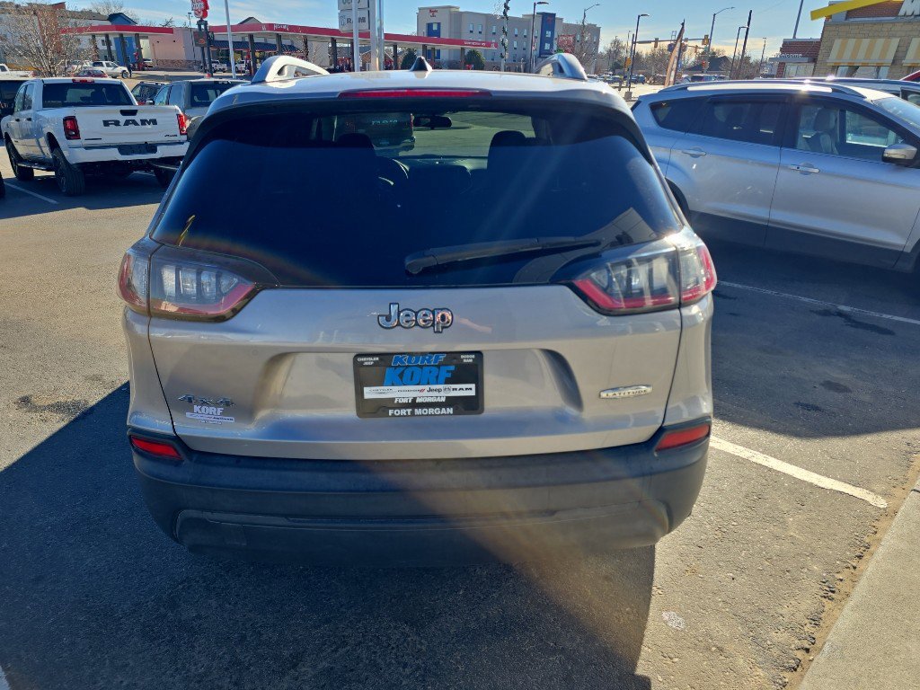 Used 2019 Jeep Cherokee Latitude w/ Cold Weather Group image 6