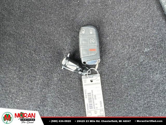 Used 2023 Jeep Compass Limited w/ Sun and Sound Group AWD/4WD image 29