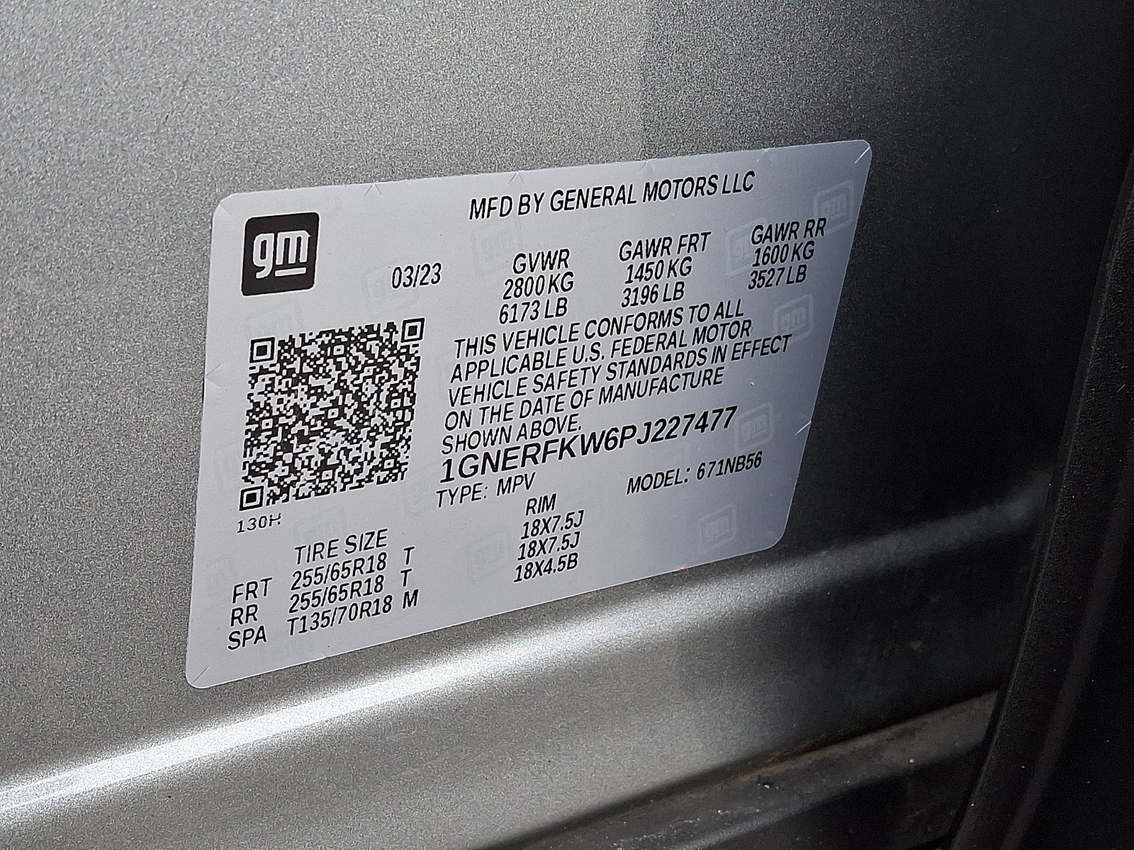 Used 2023 Chevrolet Traverse LS w/ Safety Package FWD image 29