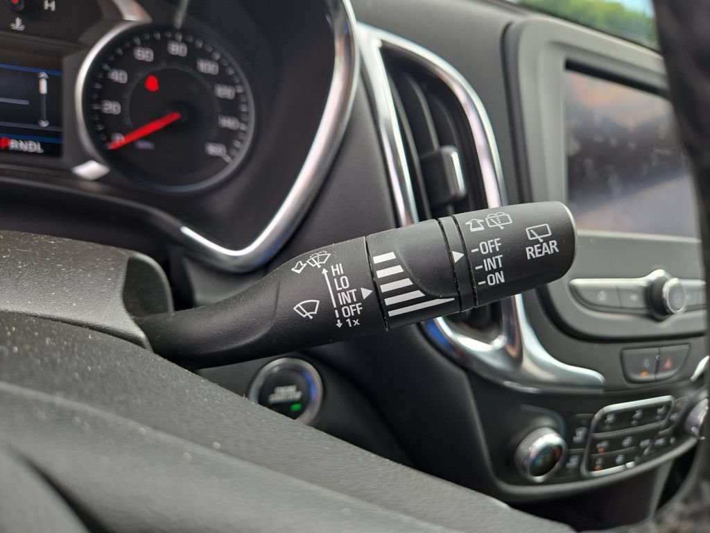 Used 2024 Chevrolet Equinox LT AWD/4WD image 34