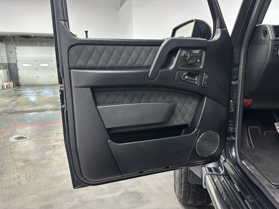 Used 2017 Mercedes-Benz G 550 Squared image 25