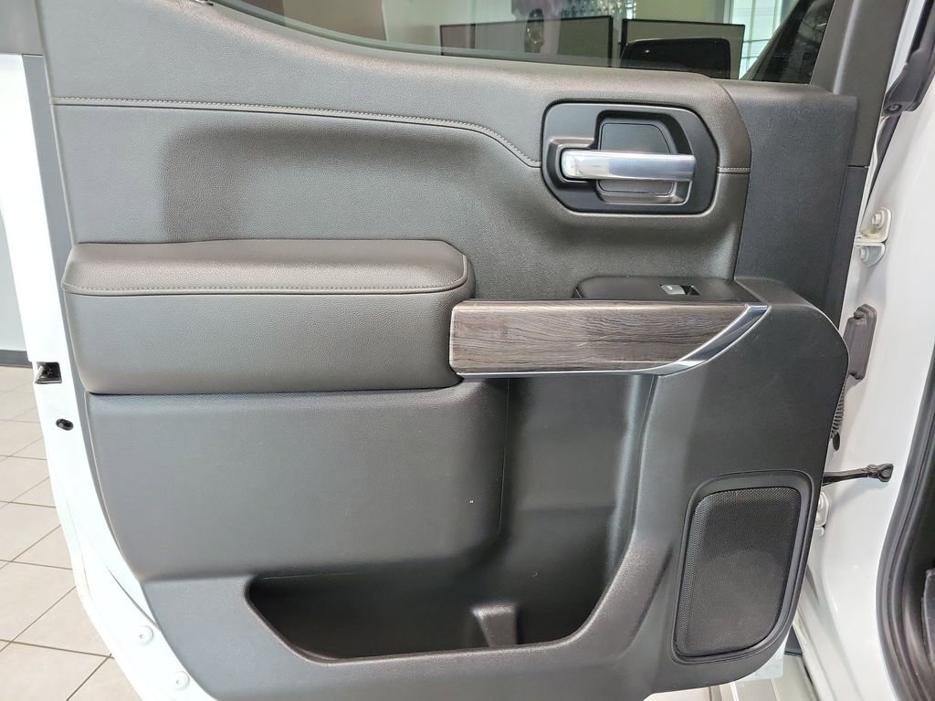 Used 2019 Chevrolet Silverado 1500 LTZ w/ LTZ Plus Package AWD/4WD image 30