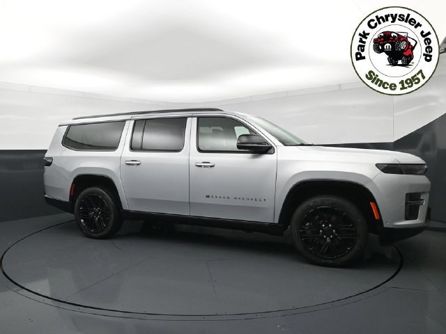 New 2026 Jeep Grand Wagoneer L Limited AWD/4WD image 1