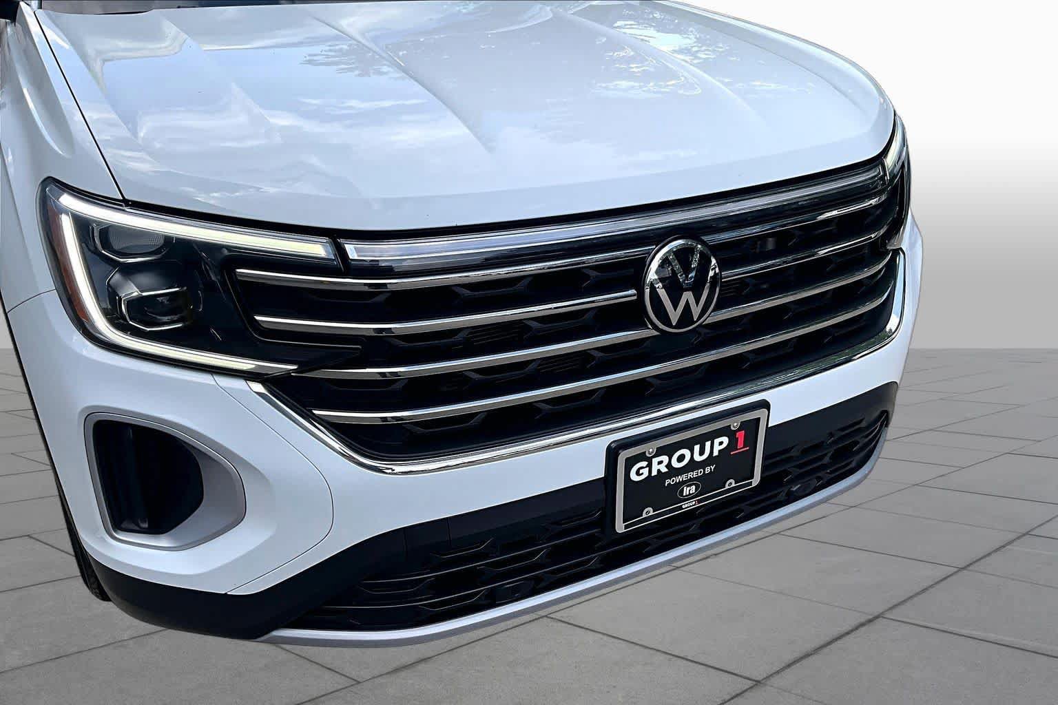 Used 2024 Volkswagen Atlas SE AWD/4WD image 30