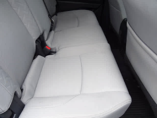 Used 2025 Toyota Tacoma SR5 AWD/4WD image 9