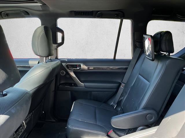 Used 2021 Lexus GX 460 Luxury w/ Sport Design Package AWD/4WD image 14