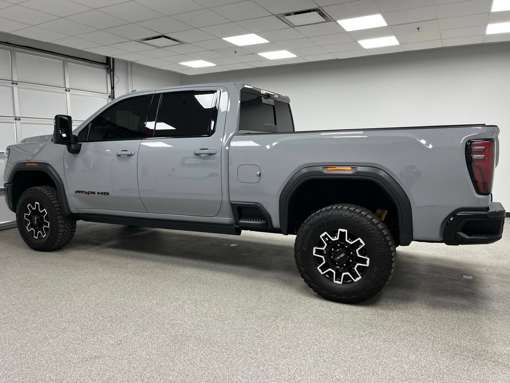 Used 2024 GMC Sierra 2500 AT4X AWD/4WD image 7