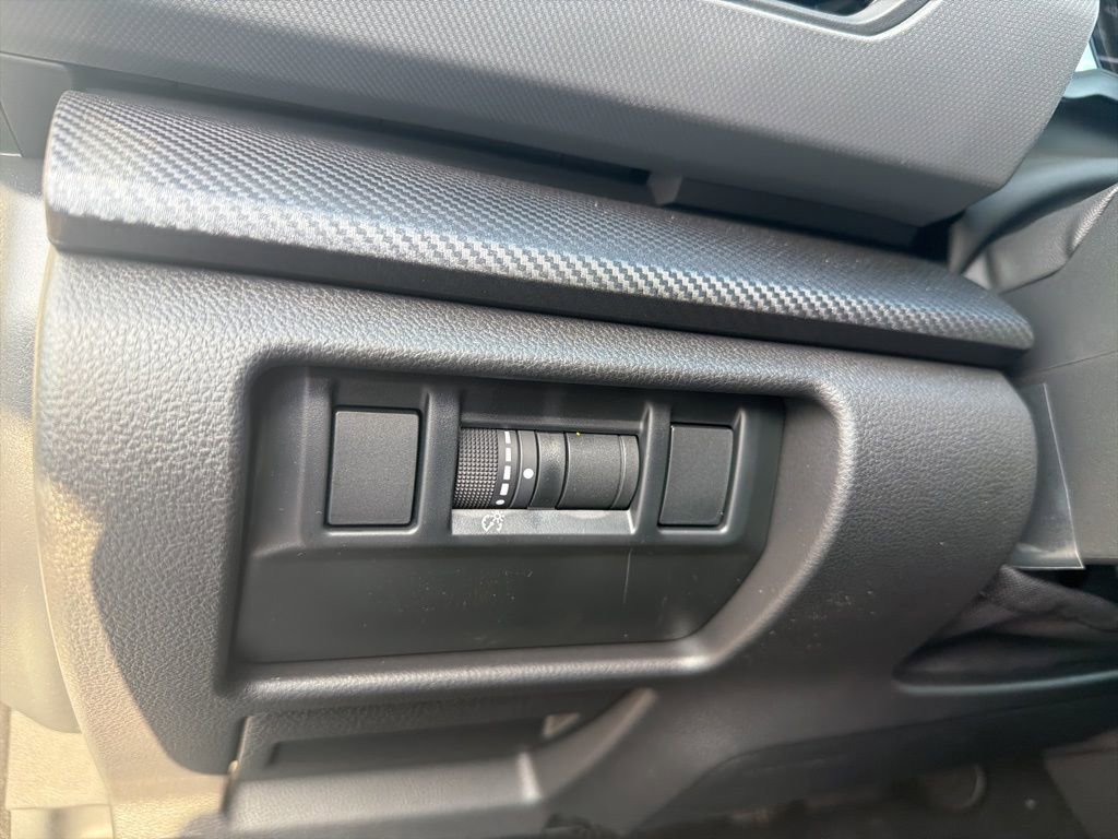 Used 2025 Subaru Crosstrek 2.5i Limited w/ Crosstrek Mirror Package image 12