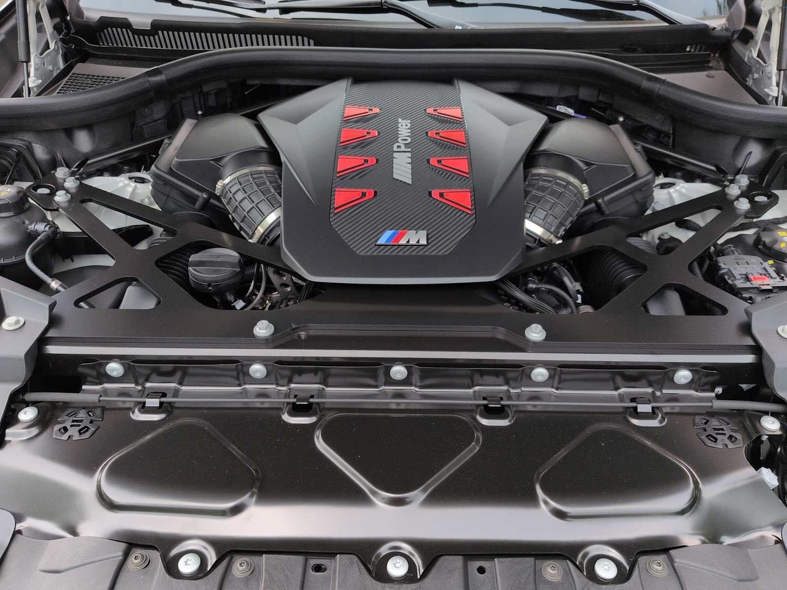 New 2026 BMW X5 M Competition w/ Executive Package AWD/4WD image 15
