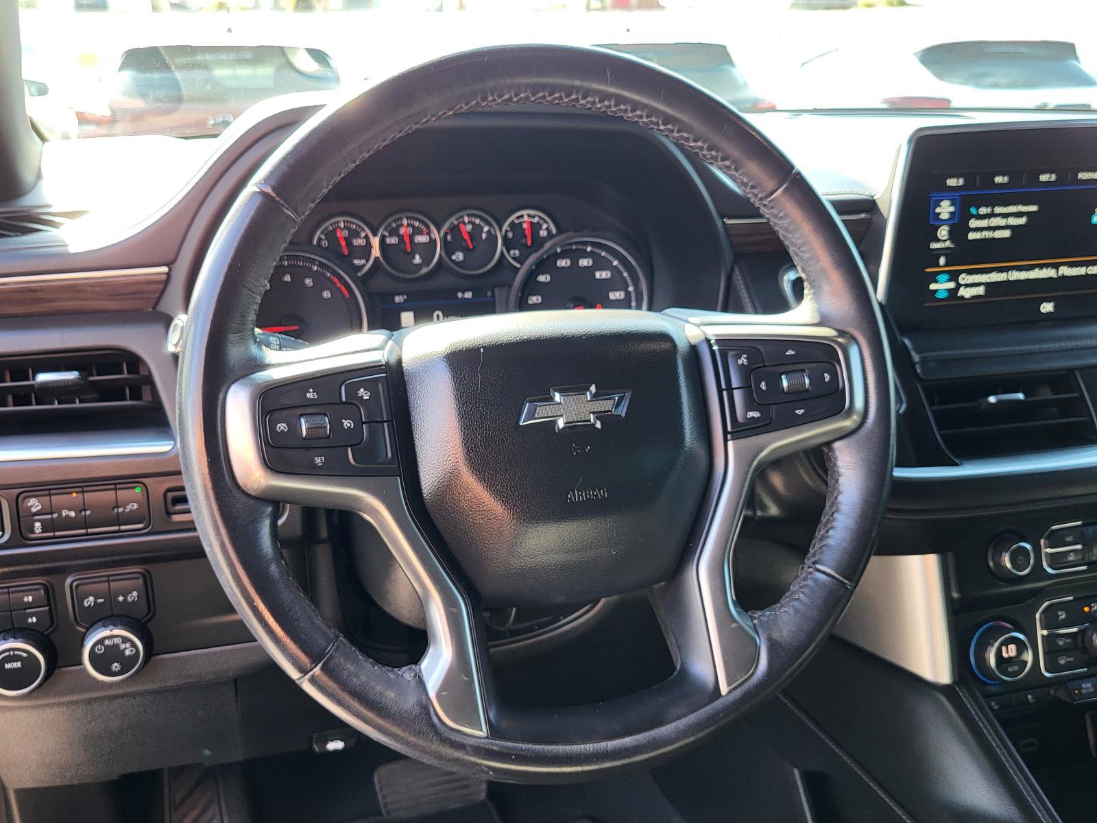 Used 2021 Chevrolet Tahoe Z71 w/ Rear Media and Nav Package image 21