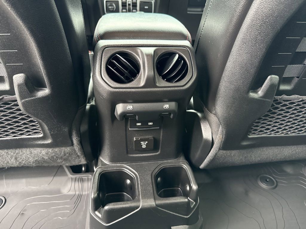 Used 2021 Jeep Gladiator Rubicon w/ Uconnect 4C Nav & Sound Group image 12