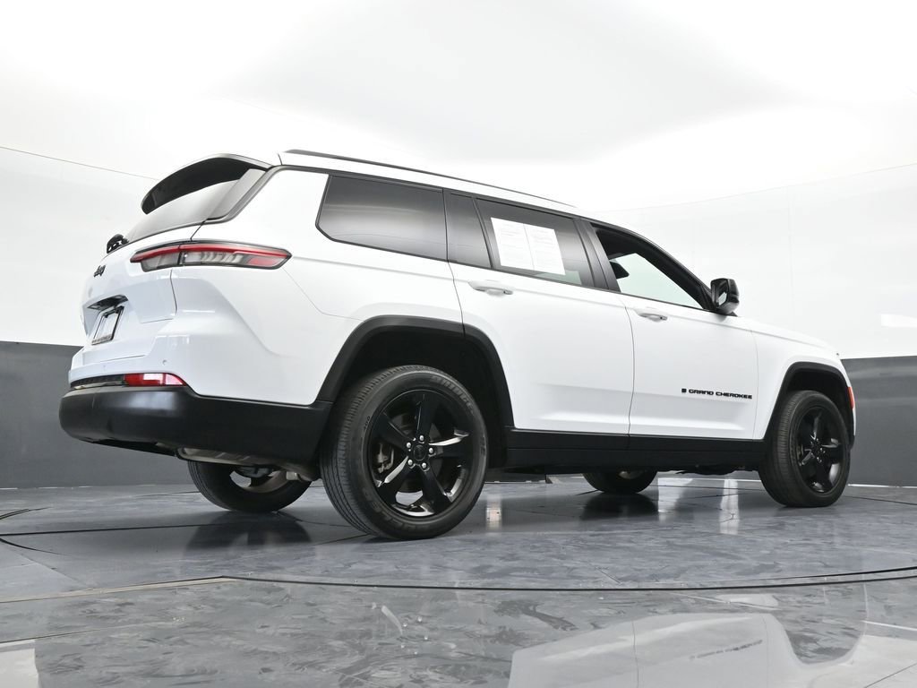 Used 2023 Jeep Grand Cherokee L Laredo RWD image 64