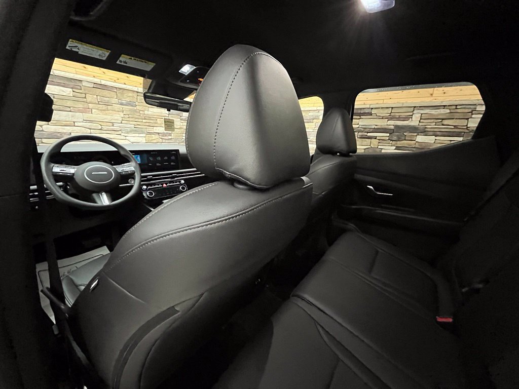 Used 2026 Hyundai Santa Cruz SEL AWD/4WD image 39