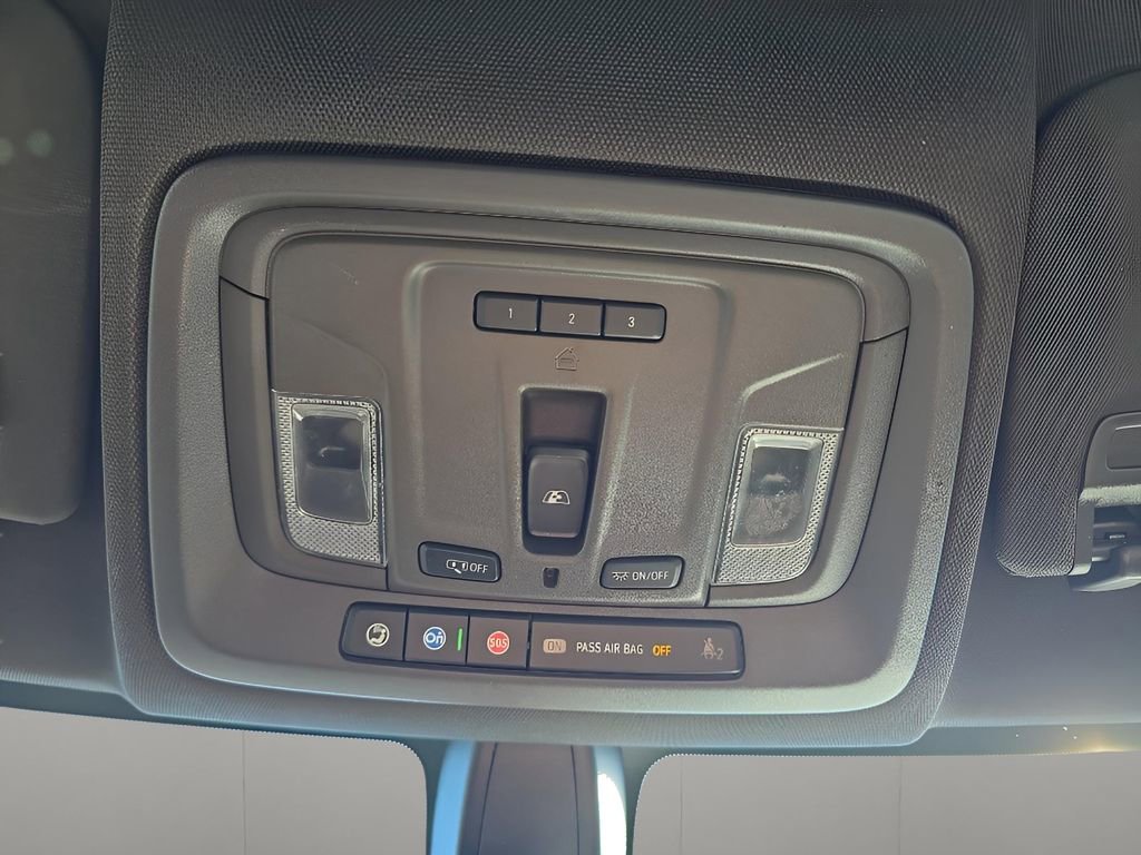 Used 2021 Chevrolet Silverado 1500 LT Trail Boss w/ Convenience Package II image 22