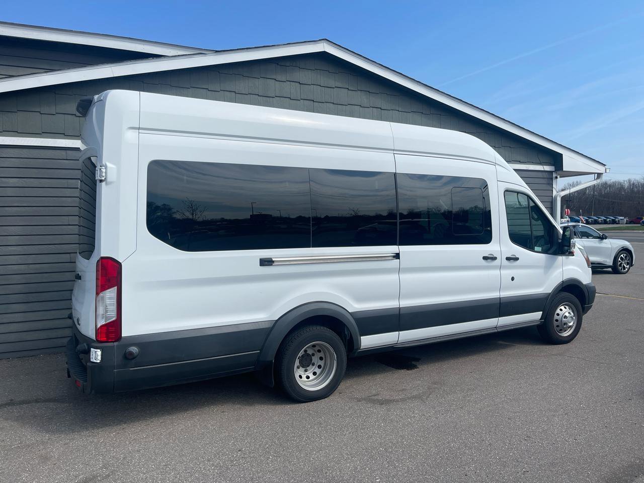 Used 2018 Ford Transit 350 XL RWD image 28