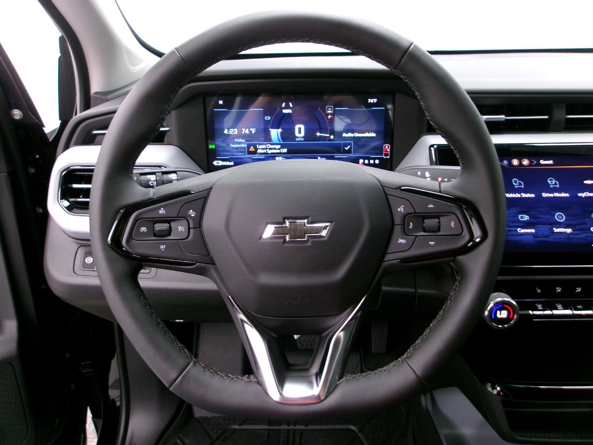 New 2027 Chevrolet Bolt LT w/ Comfort Package FWD image 7