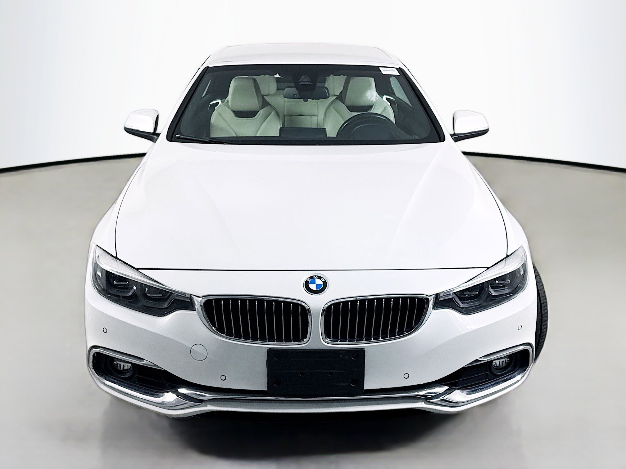 Used 2018 BMW 440i xDrive Convertible image 2