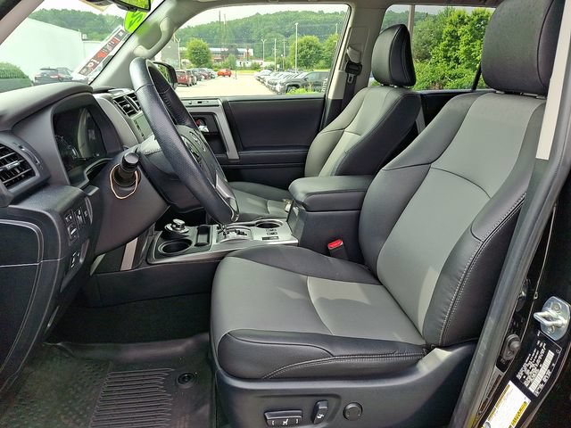 Certified 2023 Toyota 4Runner SR5 Premium w/ Moonroof Package AWD/4WD image 13