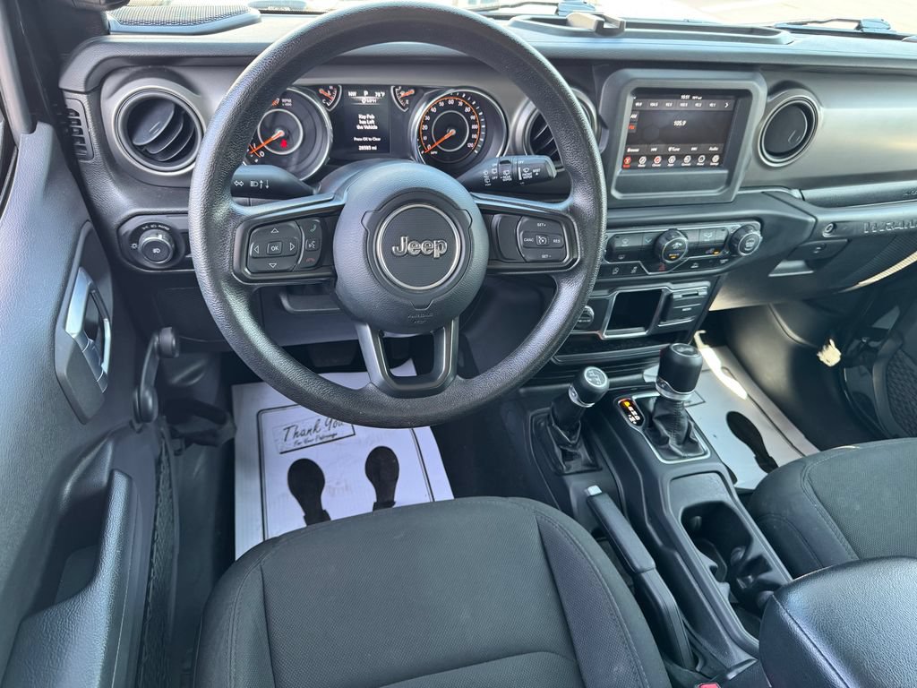 Used 2022 Jeep Wrangler Sport AWD/4WD image 19