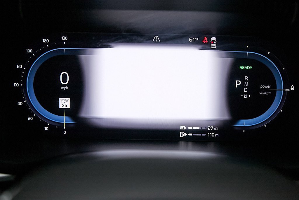 Certified 2023 Volvo XC60 T8 Plus w/ Climate Package image 29