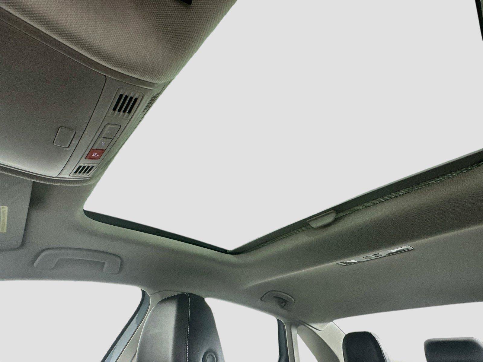 Certified 2026 Volkswagen Jetta SEL FWD image 13