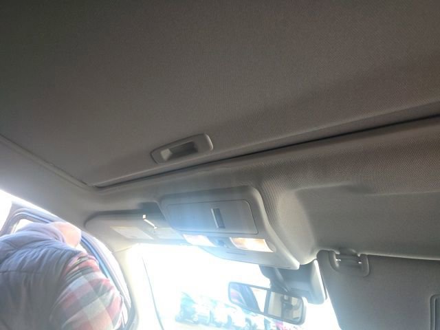 Certified 2023 Nissan Frontier SV w/ SV Premium Package image 7