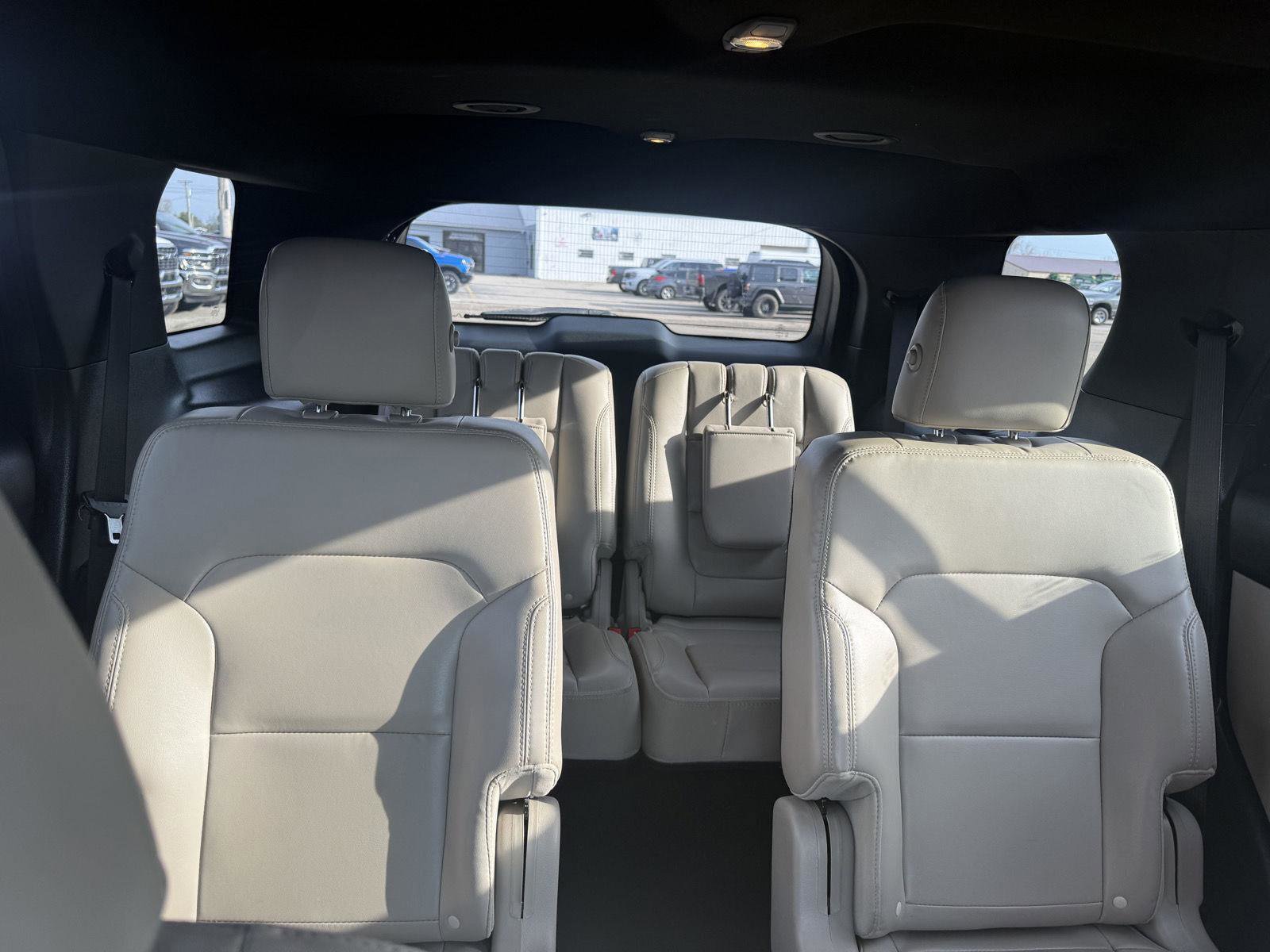 Used 2019 Ford Explorer XLT w/ Equipment Group 202A image 36