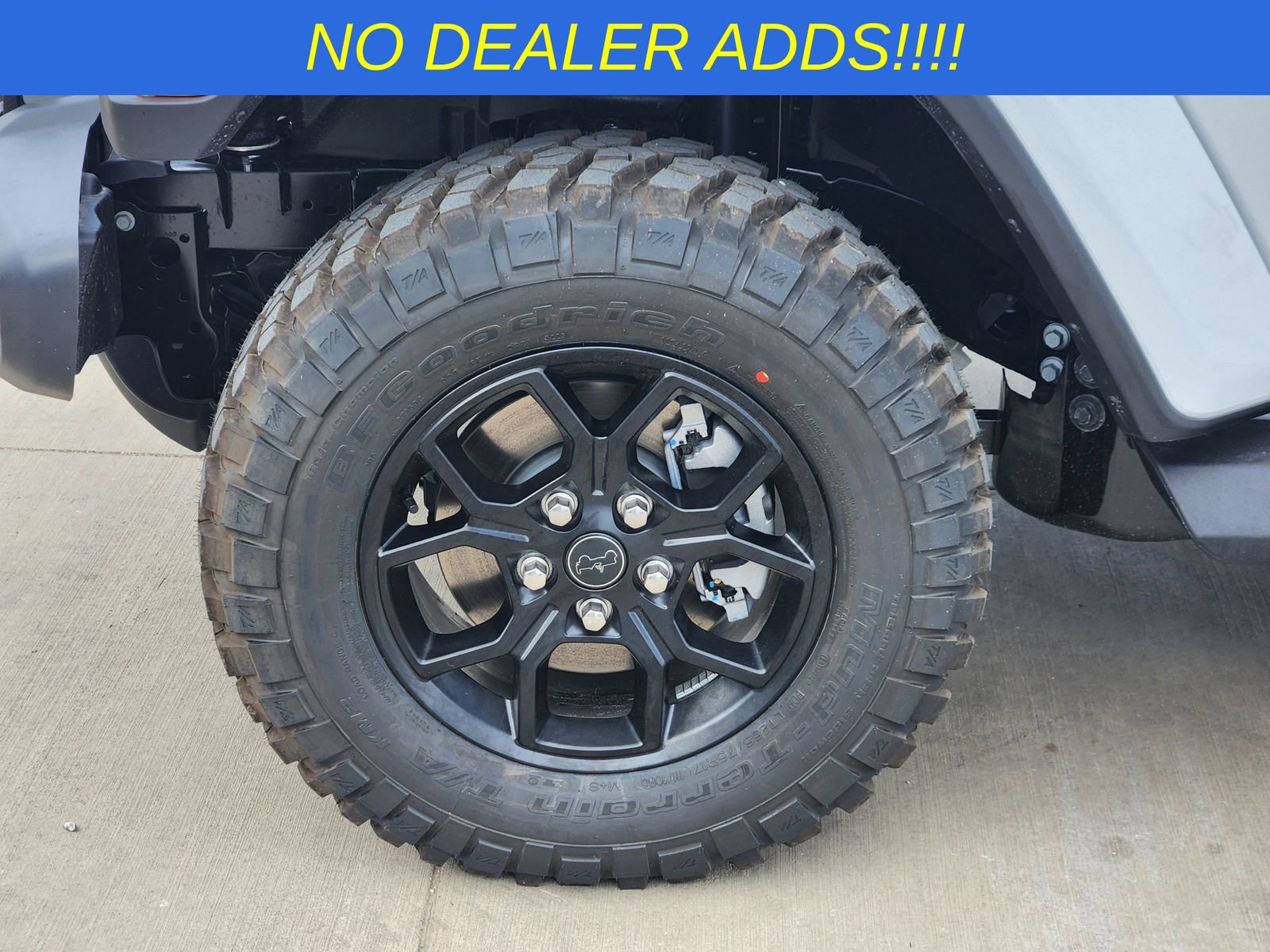 New 2026 Jeep Gladiator Sport image 11