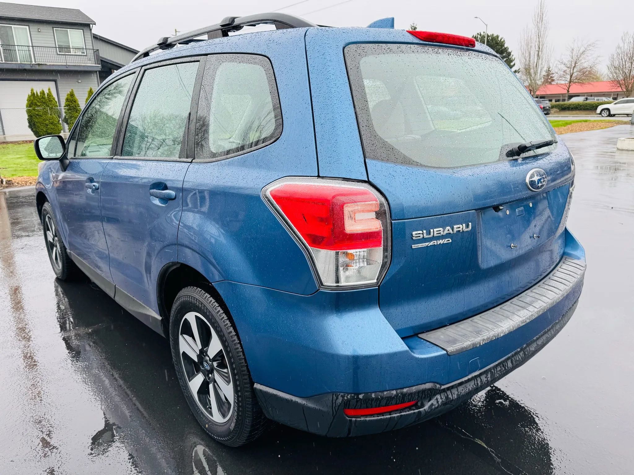 Used 2018 Subaru Forester 2.5i w/ Alloy Wheel Package image 3