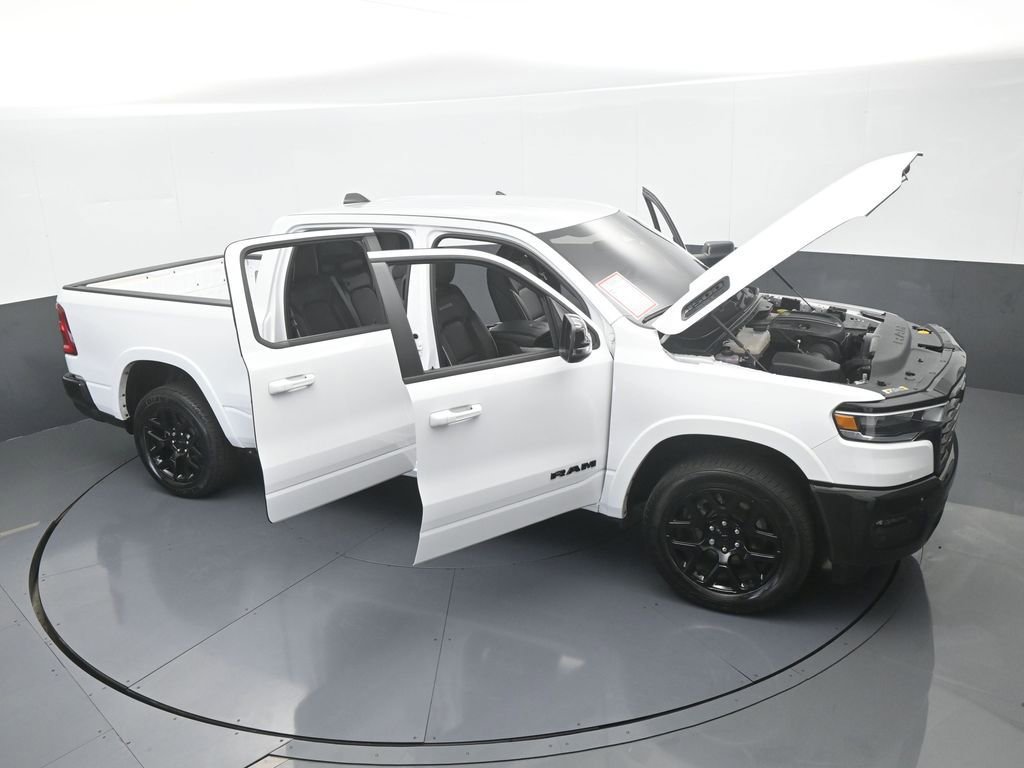 Used 2025 RAM 1500 Laramie image 76