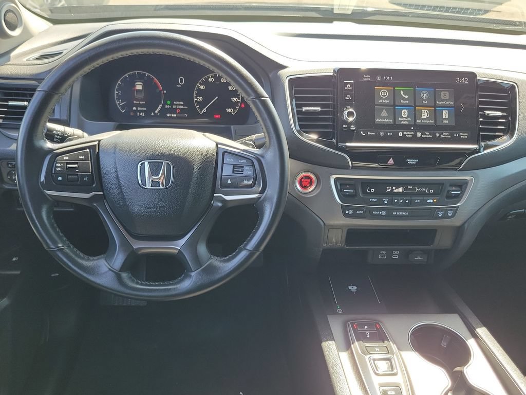 Used 2024 Honda Ridgeline Sport image 11