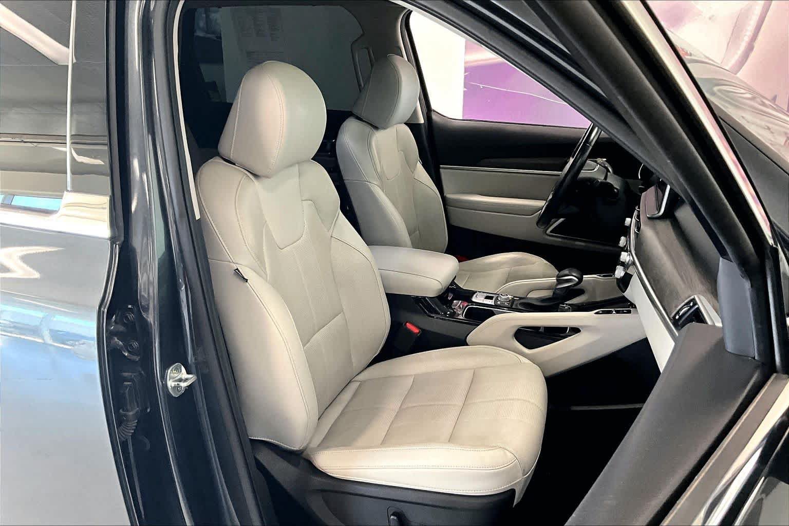 Used 2022 Kia Telluride EX AWD/4WD image 11