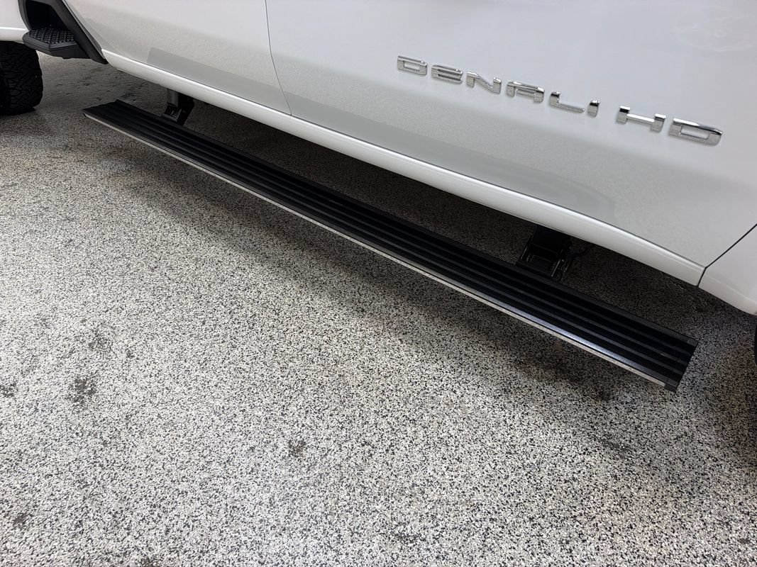 Used 2023 GMC Sierra 3500 Denali AWD/4WD image 48