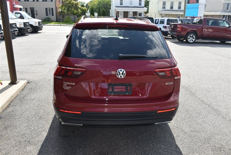 Used 2019 Volkswagen Tiguan SE w/ Panoramic Sunroof Package AWD/4WD image 5