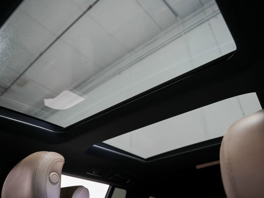 Used 2014 Mercedes-Benz GL 550 4MATIC image 25