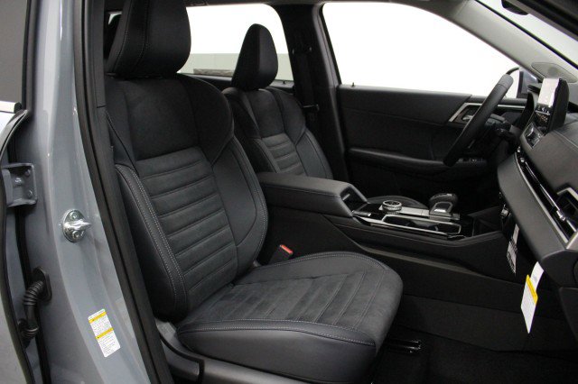 New 2026 Mitsubishi Outlander SE image 19