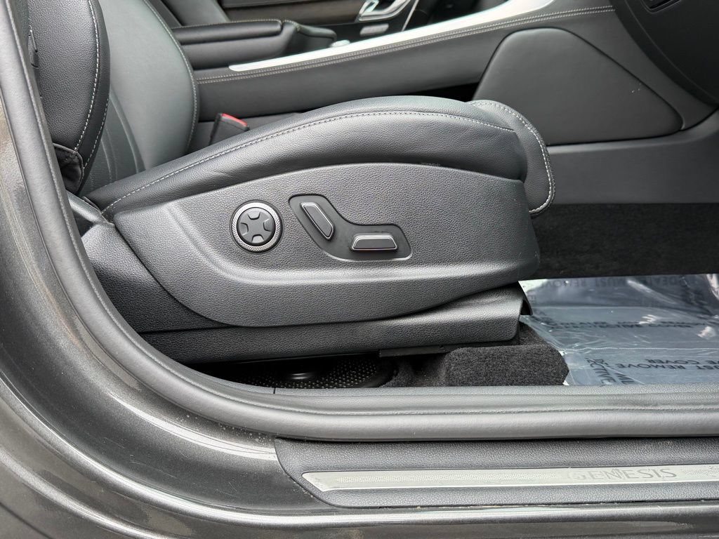 Used 2024 Genesis GV80 2.5T AWD/4WD image 36