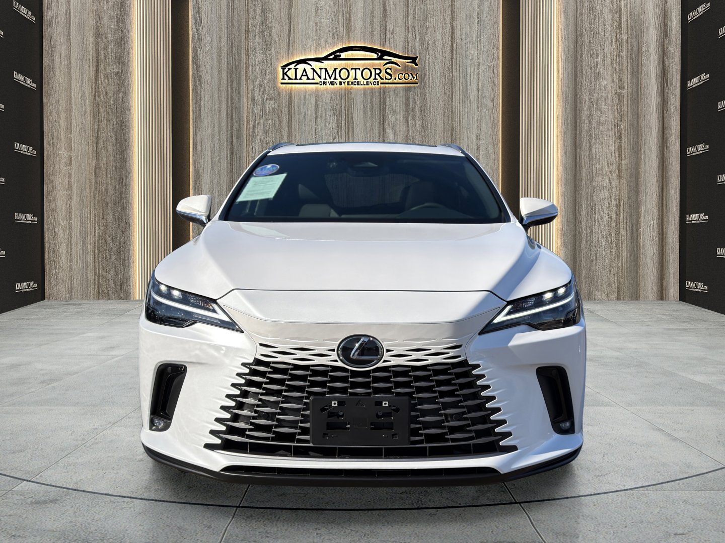 Used 2025 Lexus RX 350 Premium Plus image 2