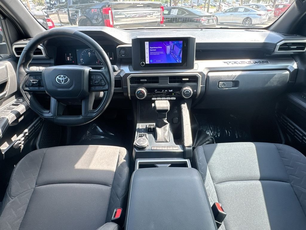 Used 2025 Toyota Tacoma SR5 AWD/4WD image 24