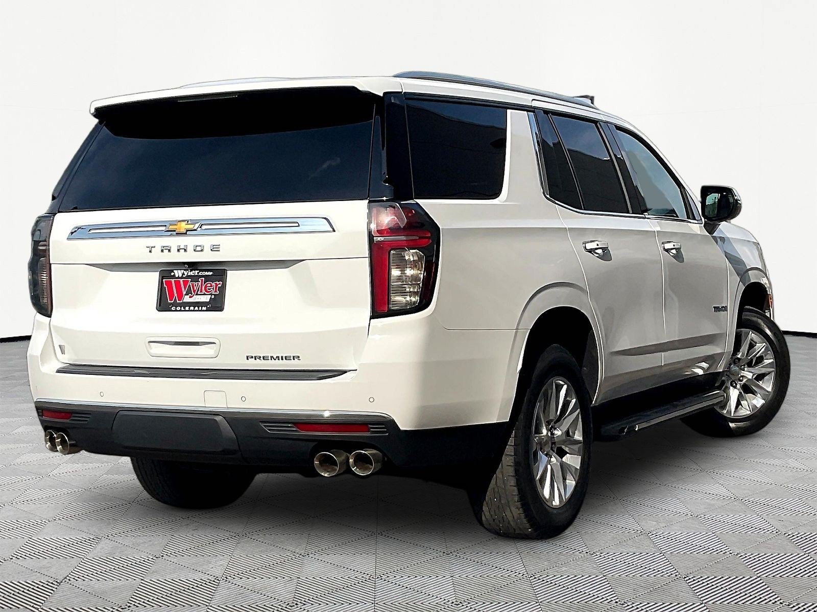 Used 2023 Chevrolet Tahoe Premier RWD image 6