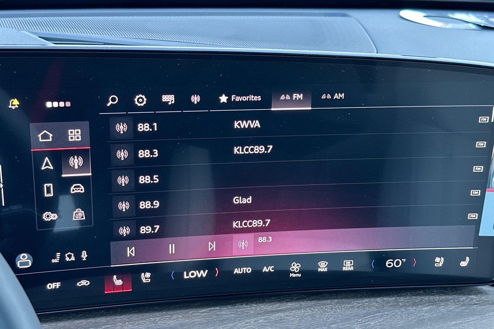 New 2025 Audi Q5 Premium Plus image 17