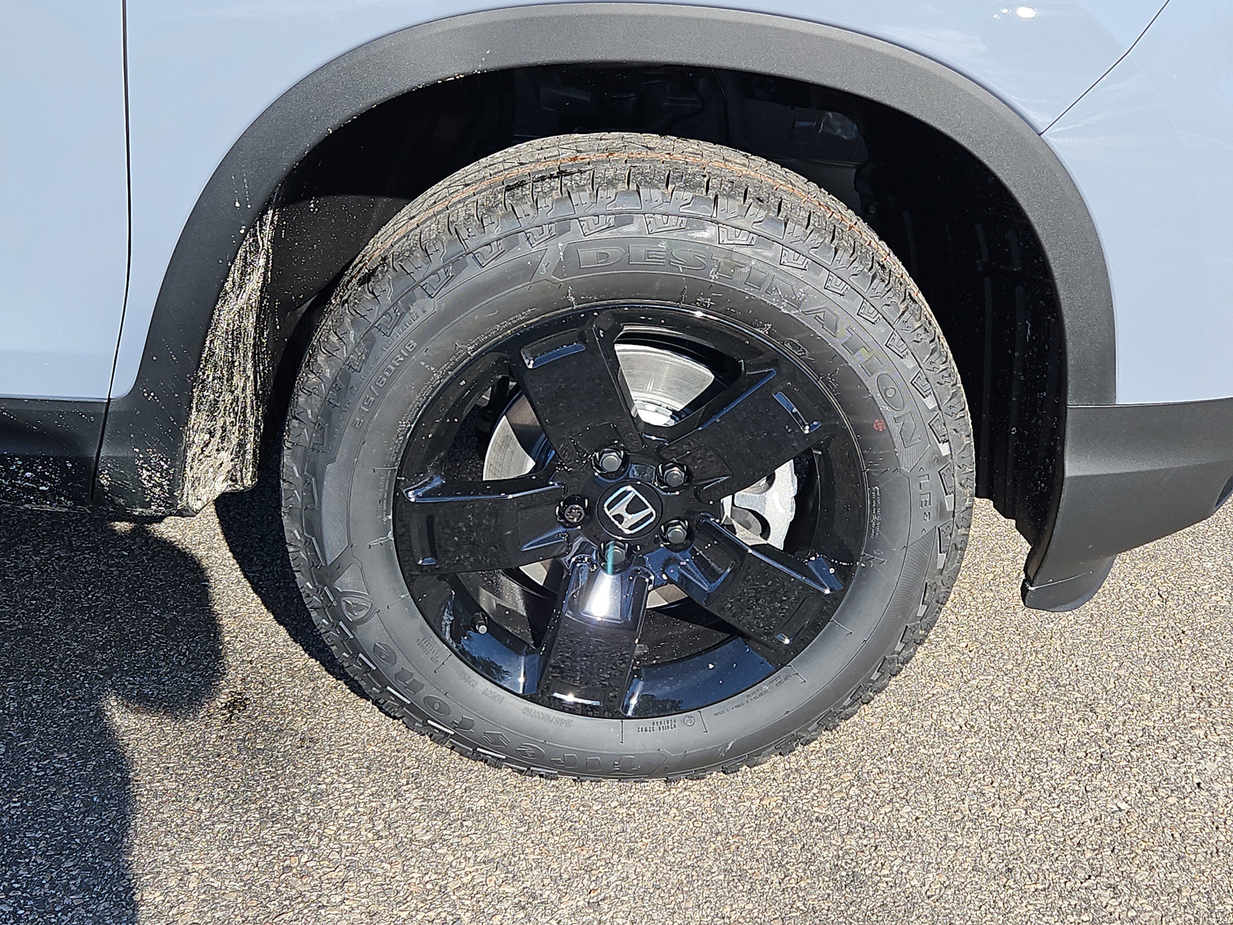 New 2026 Honda Ridgeline Black Edition image 4