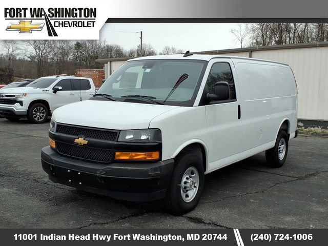 New 2025 Chevrolet Express 3500 w/ Driver Convenience Package RWD image 6
