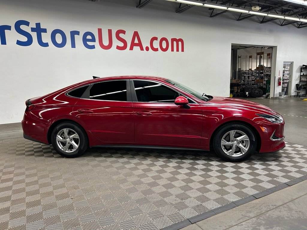 Used 2022 Hyundai Sonata SE w/ Preferred Accessory Package FWD image 8
